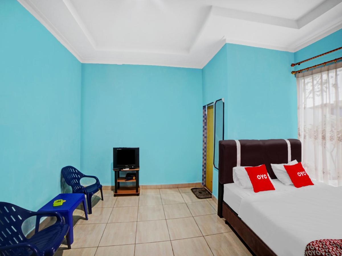 Oyo 90509 Nadia Hotel Pematangsiantar Exteriér fotografie